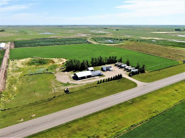 36275 US HWY 12, Ipswich, SD 57451